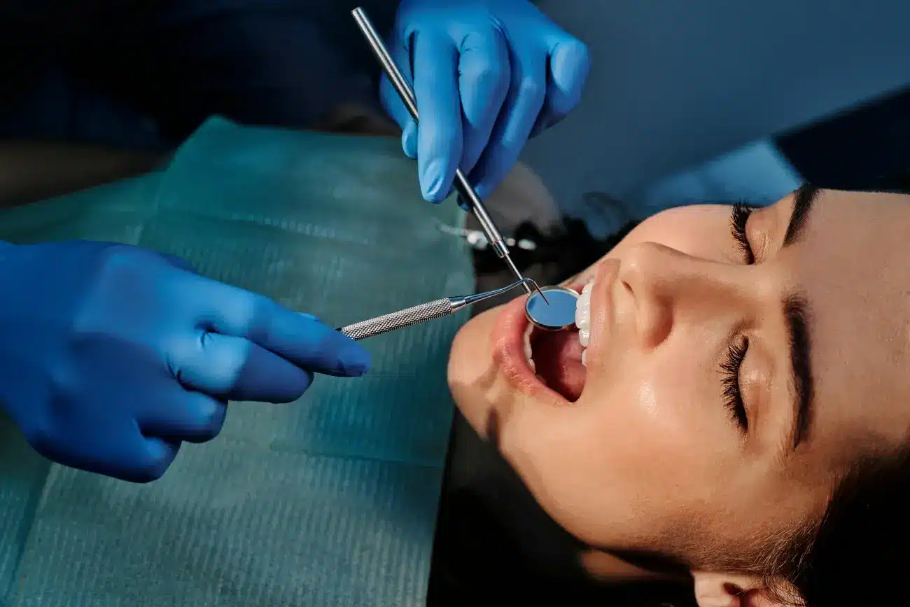 teeth sandblasting in Dentus perfectus dental office in Zagreb